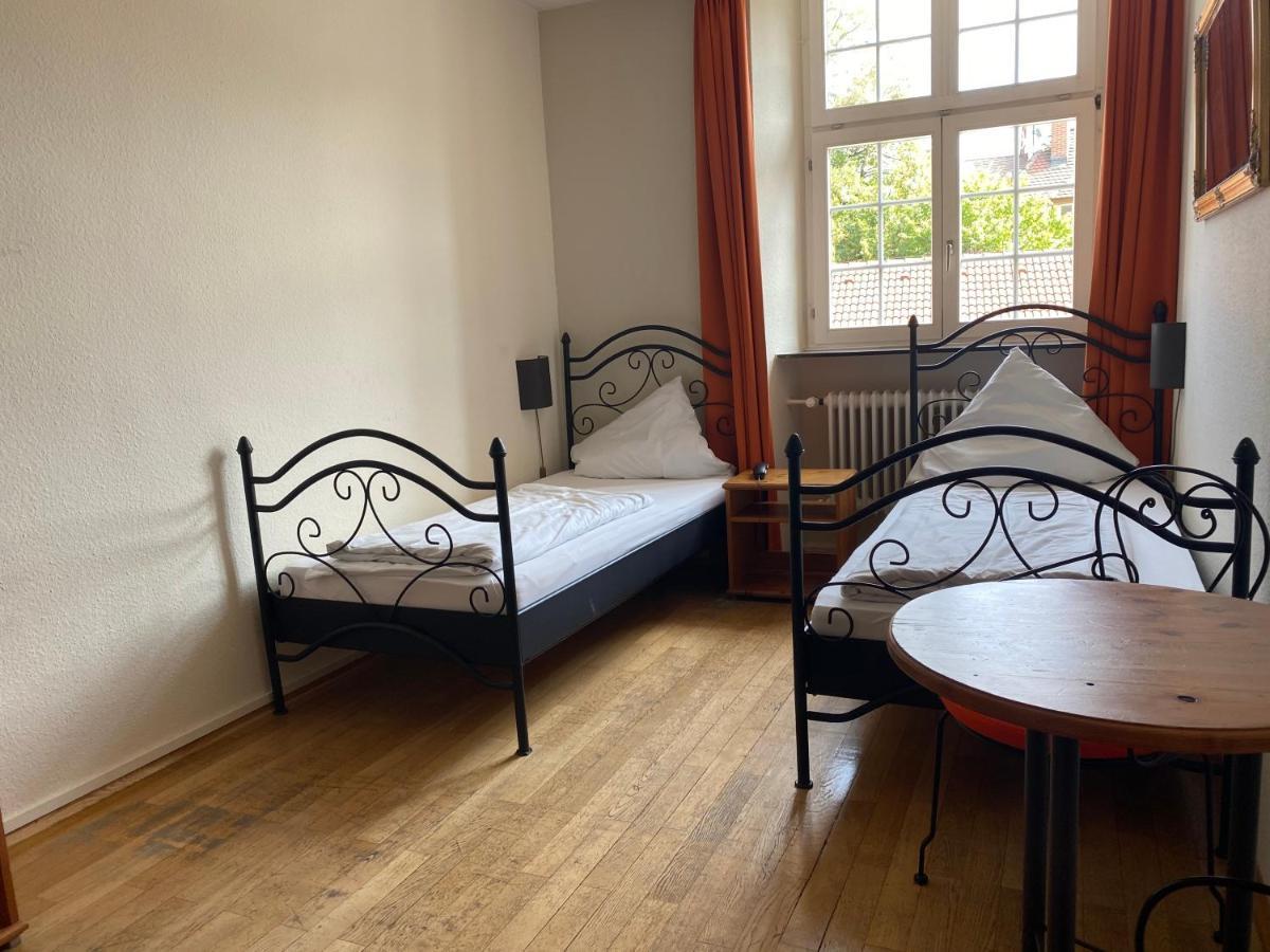 Hotel Gasthaus Schuetzen Freiburg im Breisgau Room photo