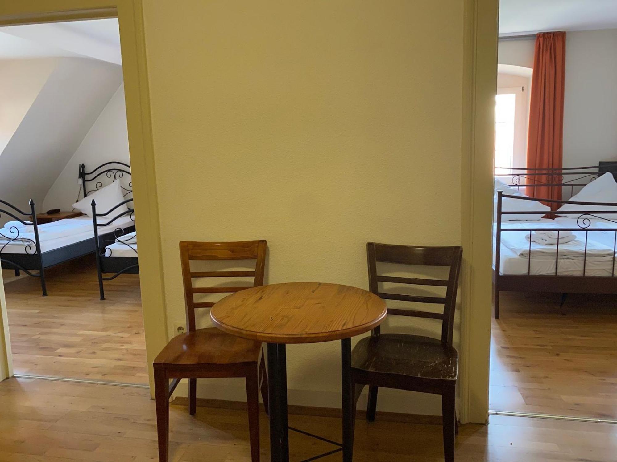 Hotel Gasthaus Schuetzen Freiburg im Breisgau Room photo